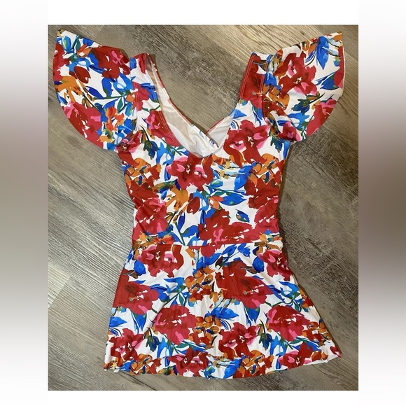 Woman's Floral Swim Dress Bathing Suit Flutter Sleeve  Pull On Tummy Control M - Picture 6 of 15